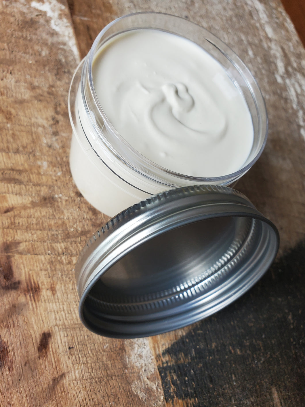 Sunscreen body butter